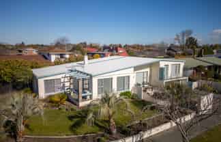 7 Rosedale Place, Avonhead