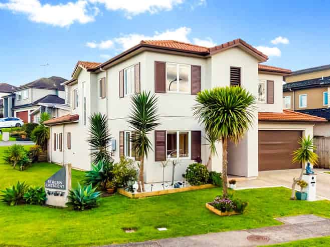 10 Mission Heights Drive, Flat Bush