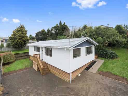 18a Hinau Street , Forest Lake