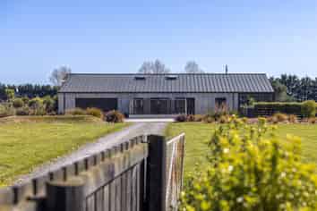 286A Arapaepae South Road, Levin