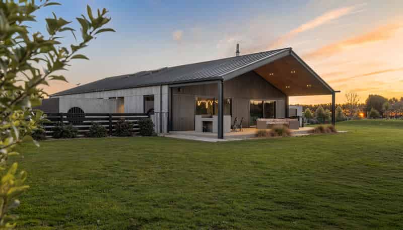 286A Arapaepae South Road, Levin