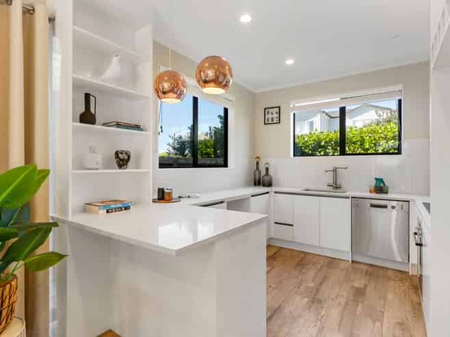 34 Lockheed Street, Hobsonville