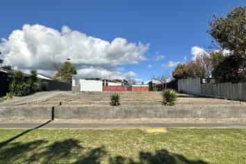 28A High Street East, Waitara