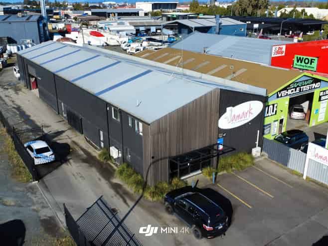 Has It All - Prime Location