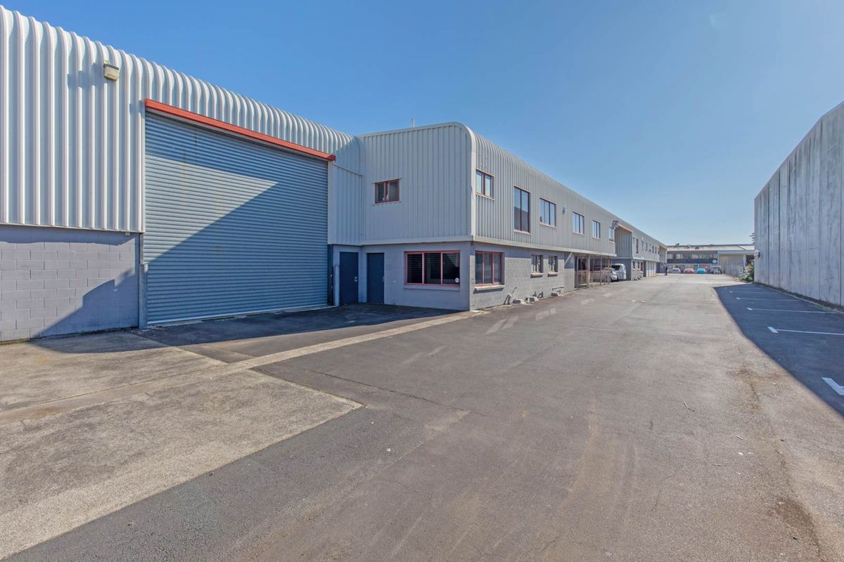 LARGE-SCALE INDUSTRIAL OPPORTUNITY