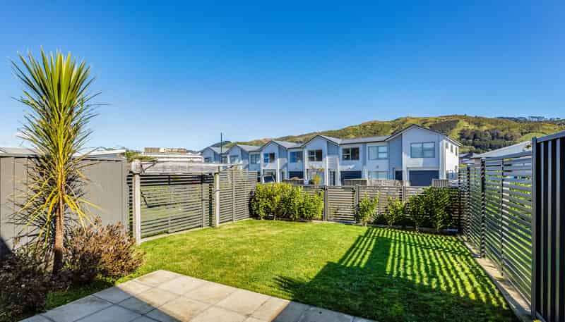 15 Kamana Way, Porirua