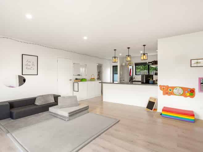 15a Meadow Drive, Whitianga