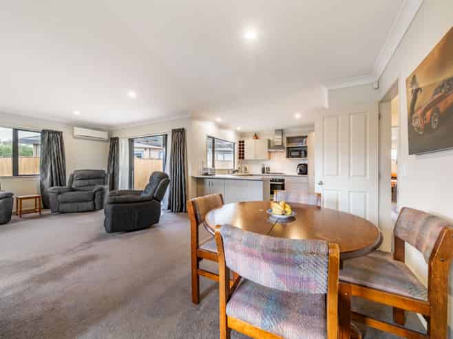 13 Talbot Grove, Trentham