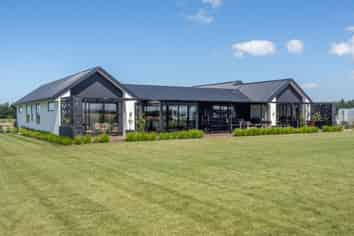 110 Stranges Road, Huntingdon