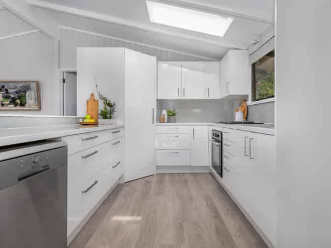 25 Solander Place, Whitby