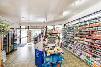 OREWA SHOP - OWNER-OCCUPIERS!
