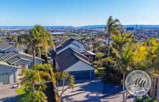 31 Ribbonwood Crescent, Goodwood Heights