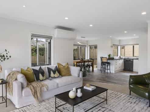 17E Pakuranga Road, Pakuranga