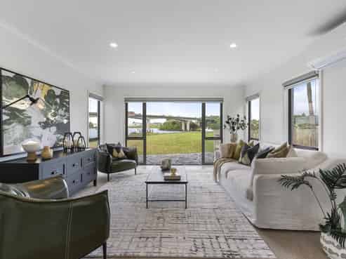 17E Pakuranga Road, Pakuranga