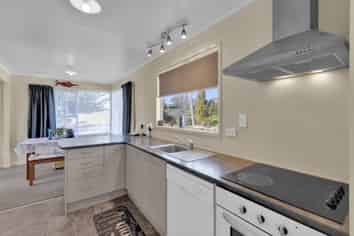 15 Lancaster Street, Dinsdale