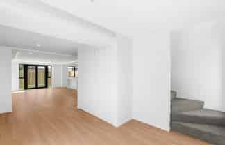 2/62 Colombo Street, Cashmere