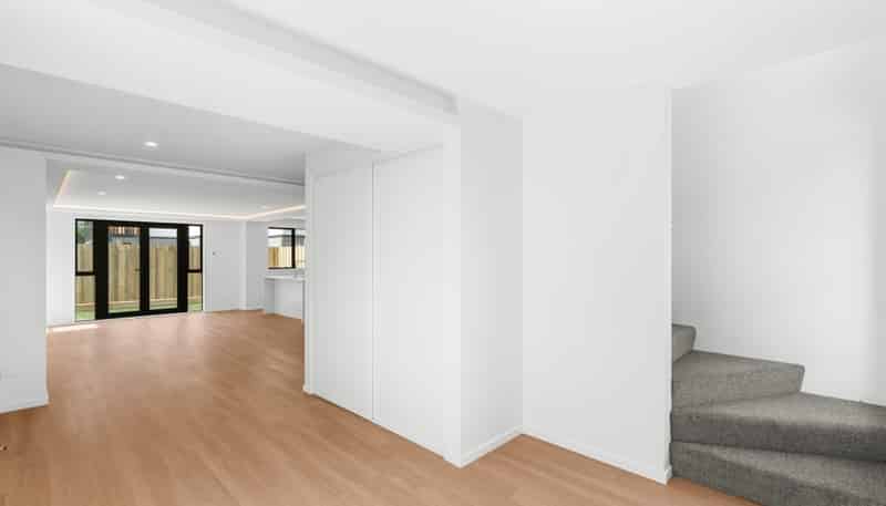 2/62 Colombo Street, Cashmere