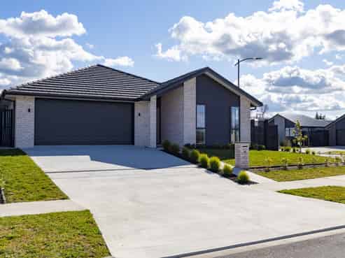 23 Keri Rua Road, Leamington