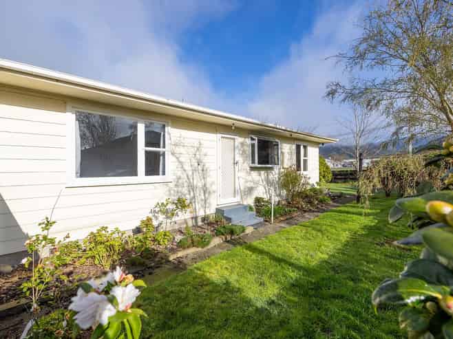 21A Wallace Street, Featherston