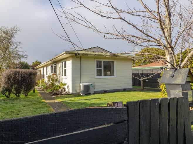 21A Wallace Street, Featherston