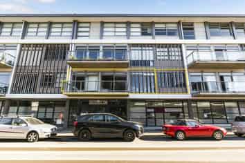 E105/28 Torrens Terrace, Mount Cook