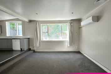 5 Braid Road, Dunedin Central