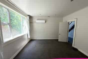 5 Braid Road, Dunedin Central