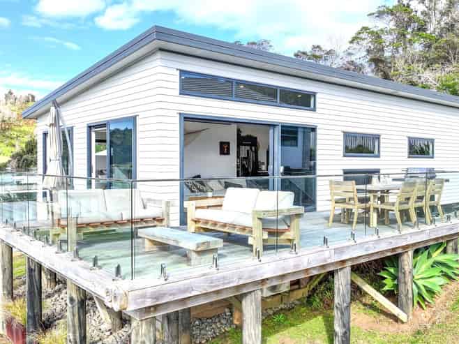 20 Ross Place, Whiritoa