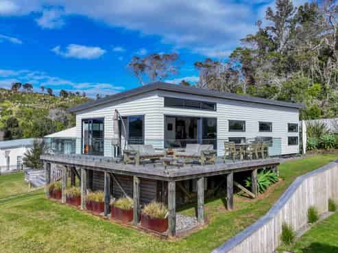 20 Ross Place, Whiritoa