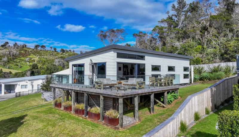 20 Ross Place, Whiritoa