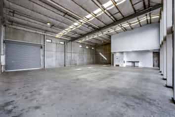 Well-Presented Industrial Unit - Act Quick