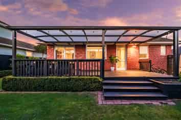 25 Munro Street, REDWOOD