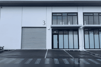 Functional Wiri Warehouse