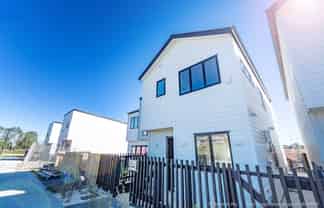 14 Toetoe Street, Westgate