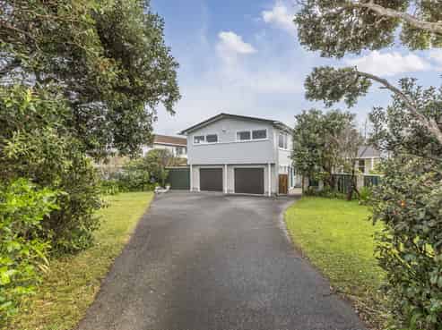 11 Madison Place, Miramar