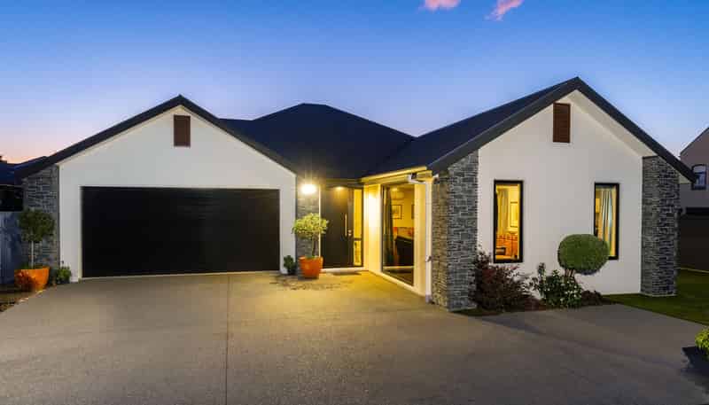 2/66 Arthur Street, Blenheim