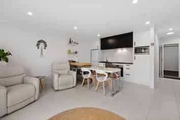 15 Pragma Rise, Rototuna North