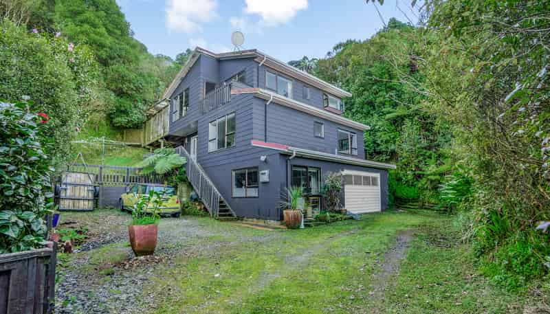 14 Westhaven Drive, Tawa