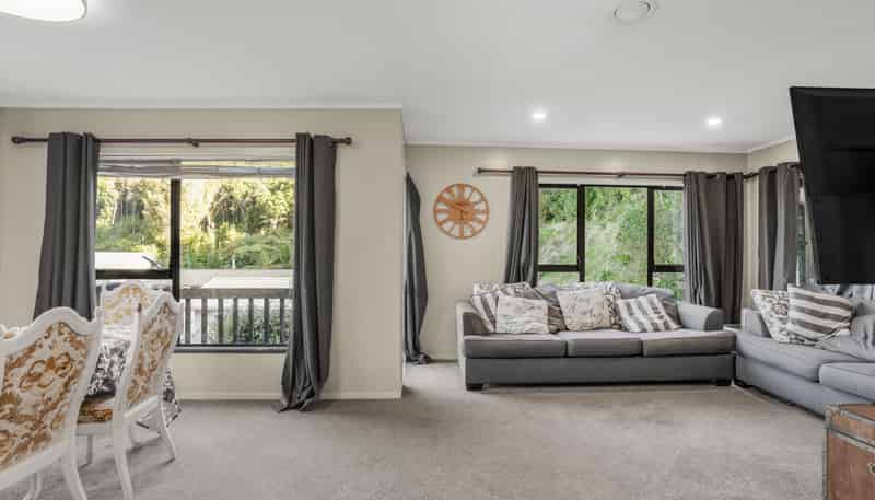 14 Westhaven Drive, Tawa