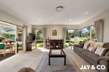 10 North Road, Clevedon