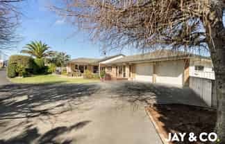 10 North Road, Clevedon