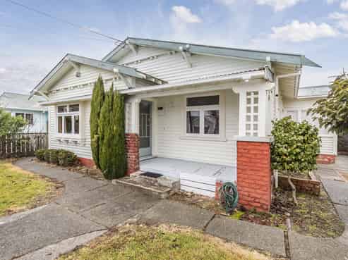 56 Devonshire Road, Miramar