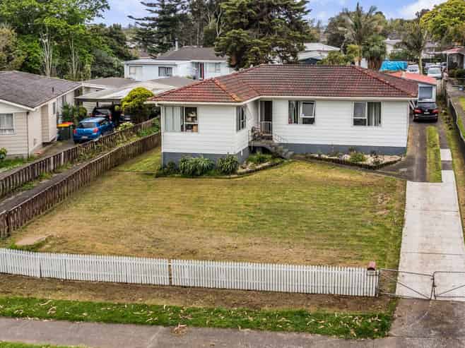 368 Roscommon Road, Manurewa