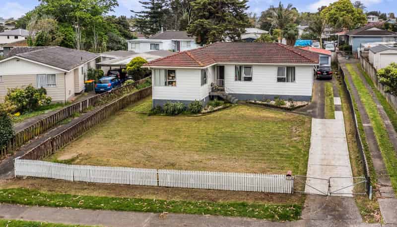 368 Roscommon Road, Manurewa