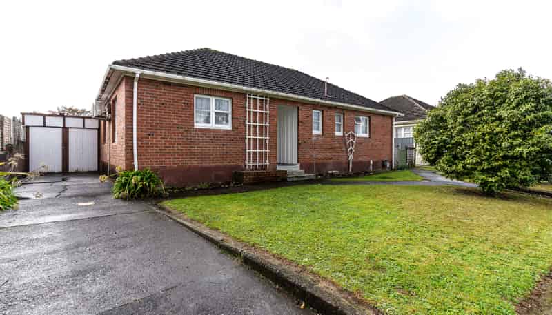 29 Moheke Avenue, Roslyn