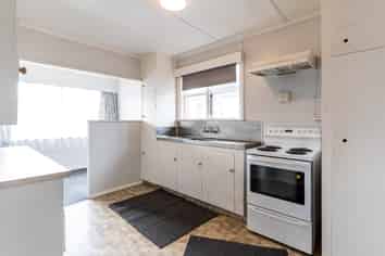 29 Moheke Avenue, Roslyn