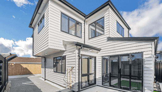  Sleek Aura , Weymouth