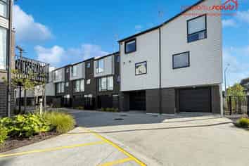 2/1 Fruitvale Road, New Lynn