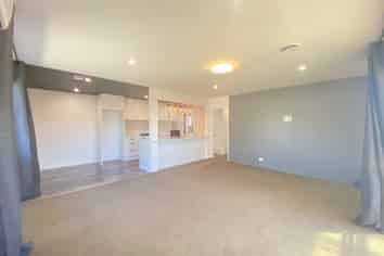 96 Saint Johns Street, Woolston