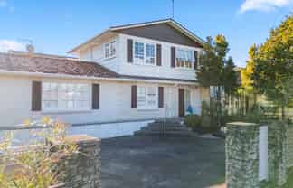 2 King Richard Place, Browns Bay